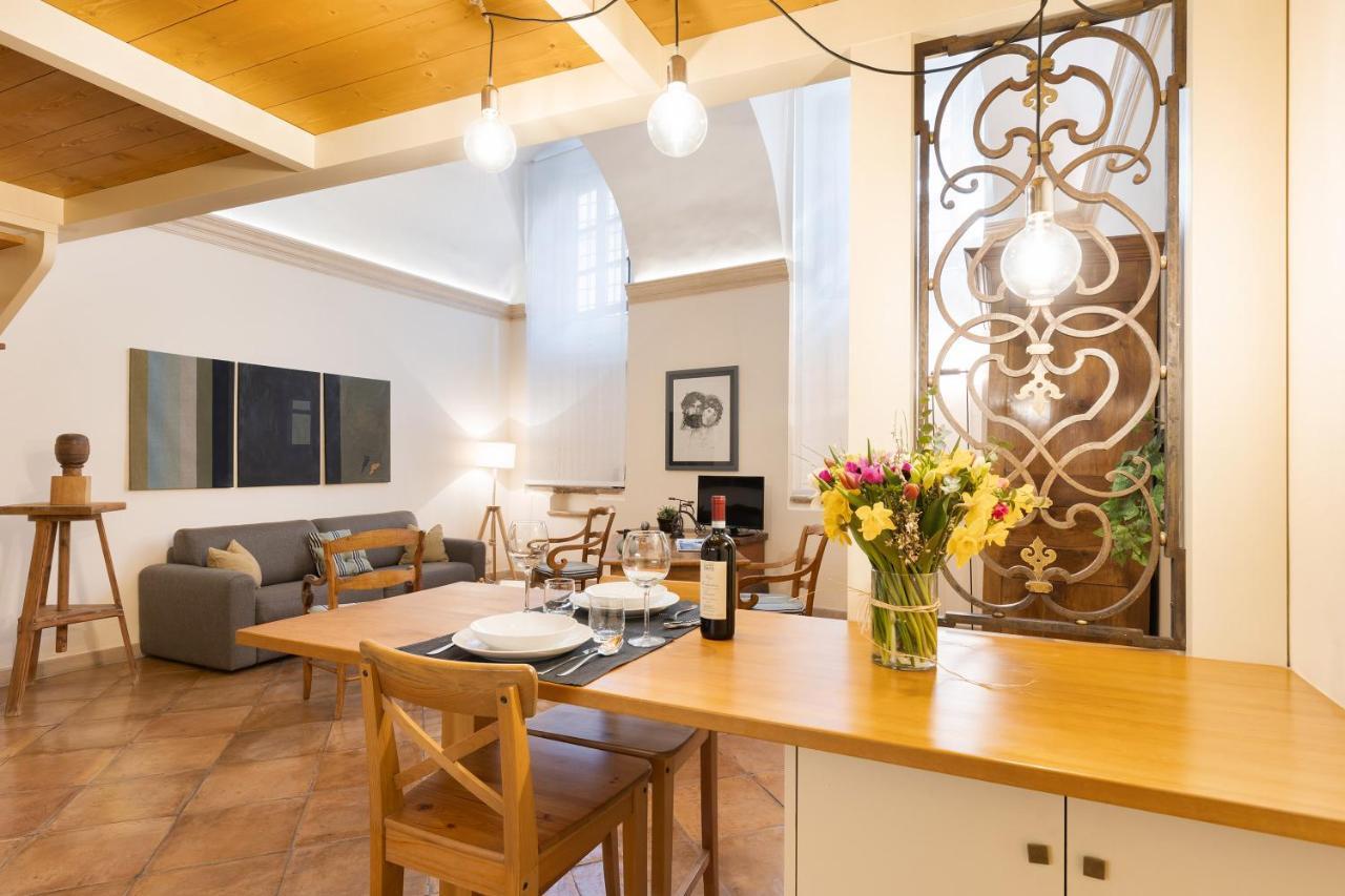 Rome As You Feel - Charming Loft Campitelli In Navona 외부 사진